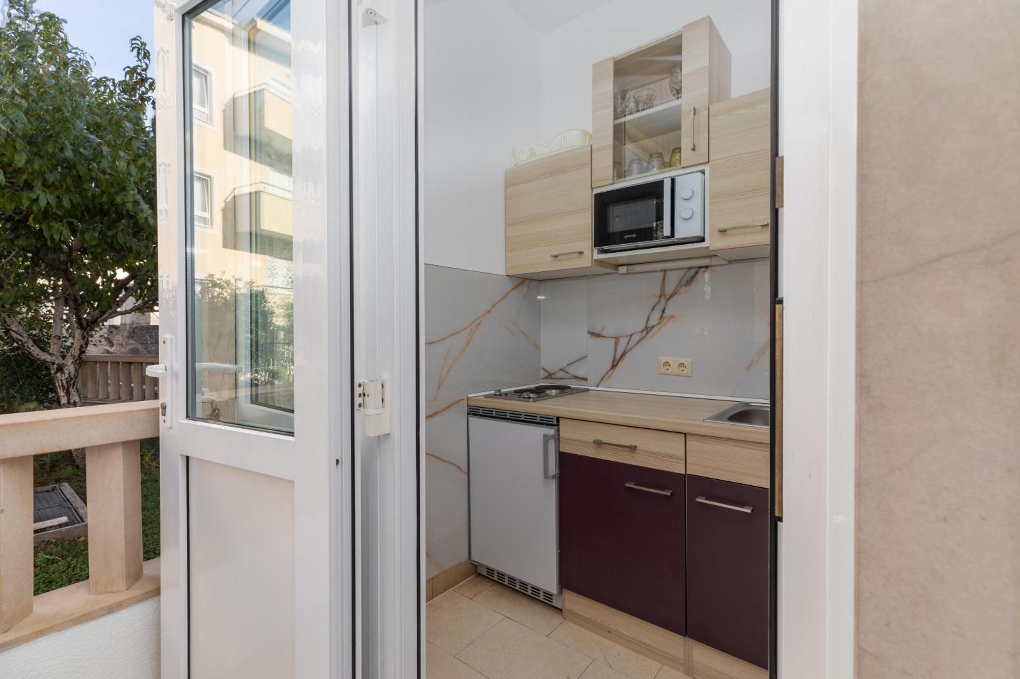 Apartment Duce 5973B Омиш Экстерьер фото
